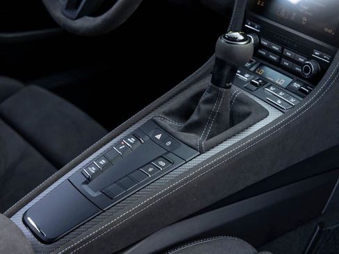 Certified 2024 Porsche 718 Boxster Spyder RS image 74