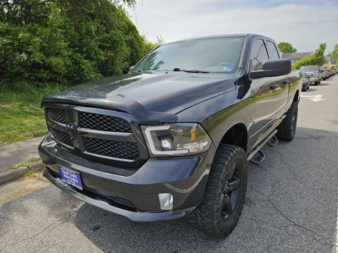 Used 2016 RAM 1500 Express w/ Black Ram 1500 Express Group image 3