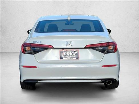 Used 2023 Honda Civic Sport image 7