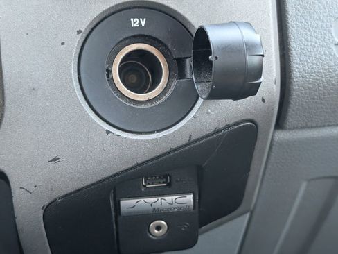 Used 2011 Ford F350 XLT w/ XLT Premium Pkg image 20