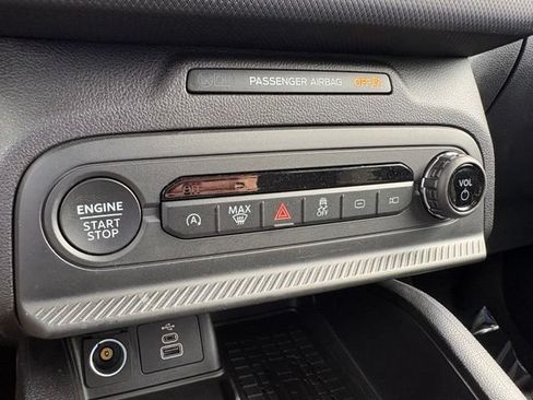 Used 2025 Ford Bronco Sport Big Bend w/ Convenience Package AWD/4WD image 29