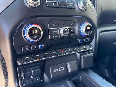 Used 2020 GMC Sierra 1500 Denali w/ Technology Package AWD/4WD image 21
