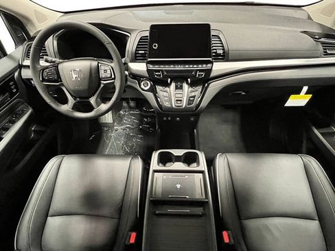 New 2026 Honda Odyssey Touring image 16