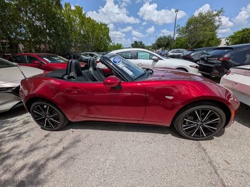 New 2026 MAZDA MX-5 Miata Grand Touring RWD image 3
