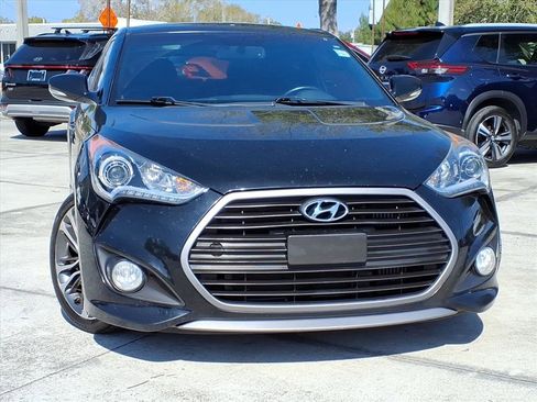 Used 2016 Hyundai Veloster Turbo w/ Option Group 04 image 2