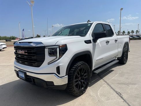 Used 2025 GMC Sierra 1500 Pro w/ Pro Value Package RWD image 3