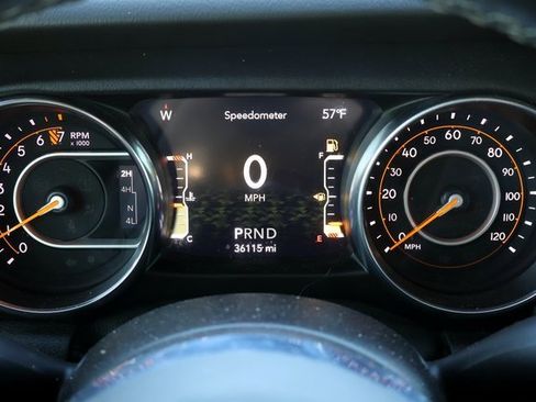 Used 2021 Jeep Gladiator Overland w/ Popular Equipment Package image 36