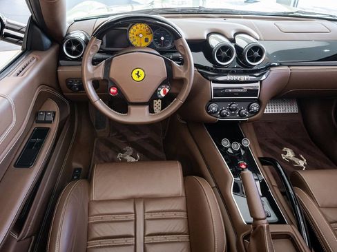 Used 2011 Ferrari 599 SA Aperta image 6