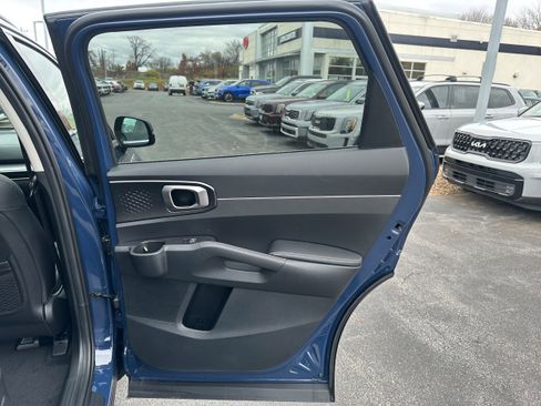 New 2026 Kia Sorento S image 19