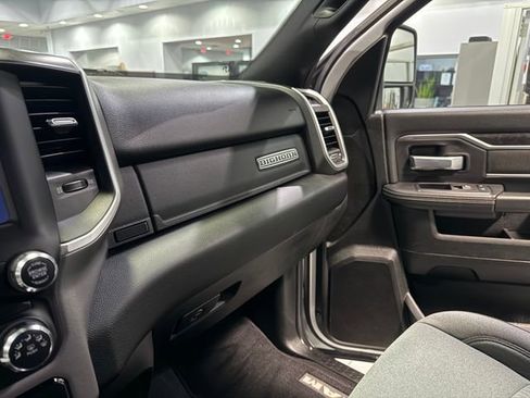 Used 2024 RAM 2500 Big Horn image 23