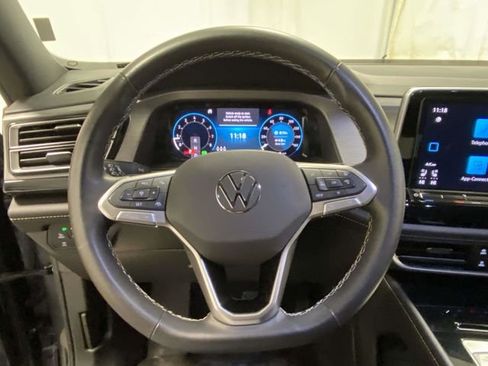 Used 2024 Volkswagen Atlas Cross Sport SE image 22