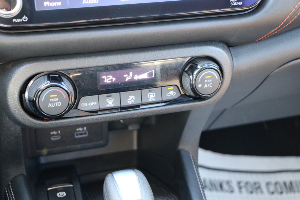 Used 2022 Nissan Kicks SR w/ Interior Electronics Package FWD image 23