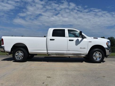 Used 2021 RAM 2500 Tradesman w/ Chrome Appearance Group image 3