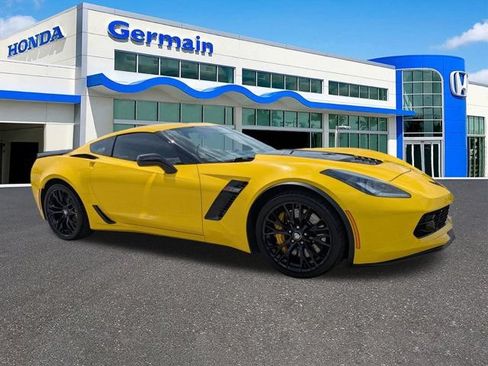 Used 2016 Chevrolet Corvette Z06 w/ 3LZ Preferred Equipment Group RWD image 3
