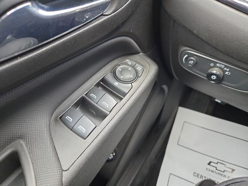 Used 2023 Chevrolet Equinox RS image 13