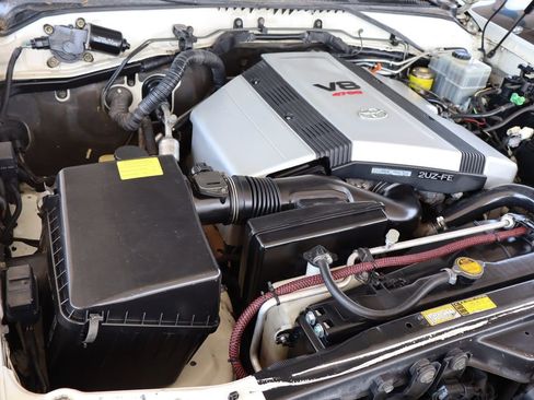 Used 2000 Toyota Land Cruiser image 51