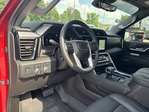 Used 2024 GMC Sierra 1500 Denali w/ Denali Reserve Package AWD/4WD image 10