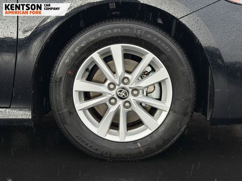 Used 2025 Toyota Camry LE image 17