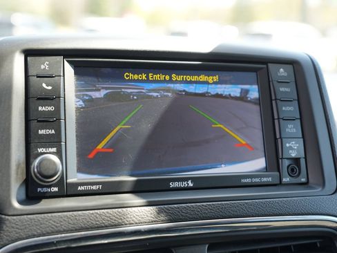 Used 2018 Dodge Grand Caravan SE w/ UConnect Hands-Free Group FWD image 26
