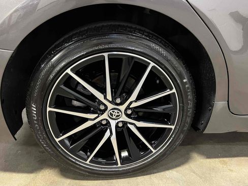 Used 2021 Toyota Camry SE w/ Convenience Package image 28
