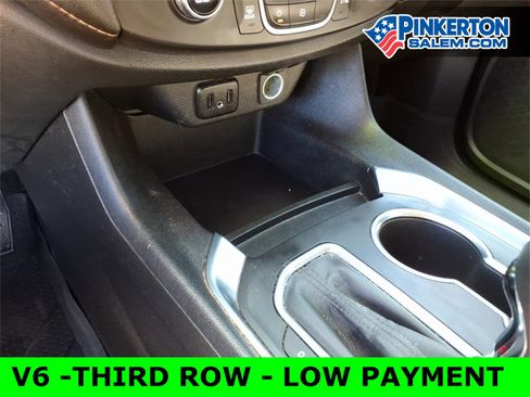 Used 2019 Chevrolet Traverse LS image 25