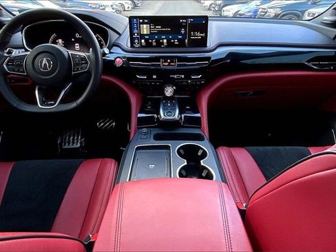 Used 2025 Acura MDX A-Spec image 12