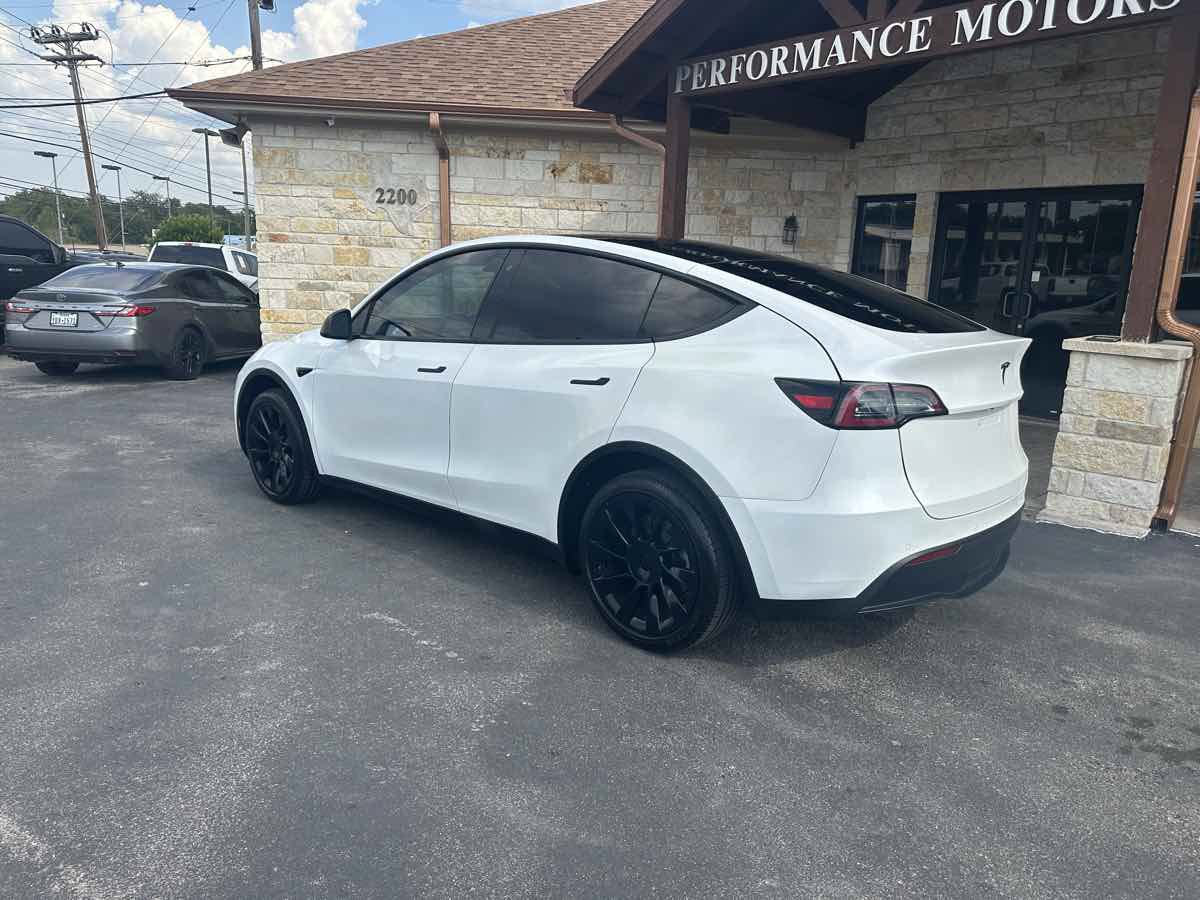 Used 2020 Tesla Model Y Long Range AWD/4WD image 3