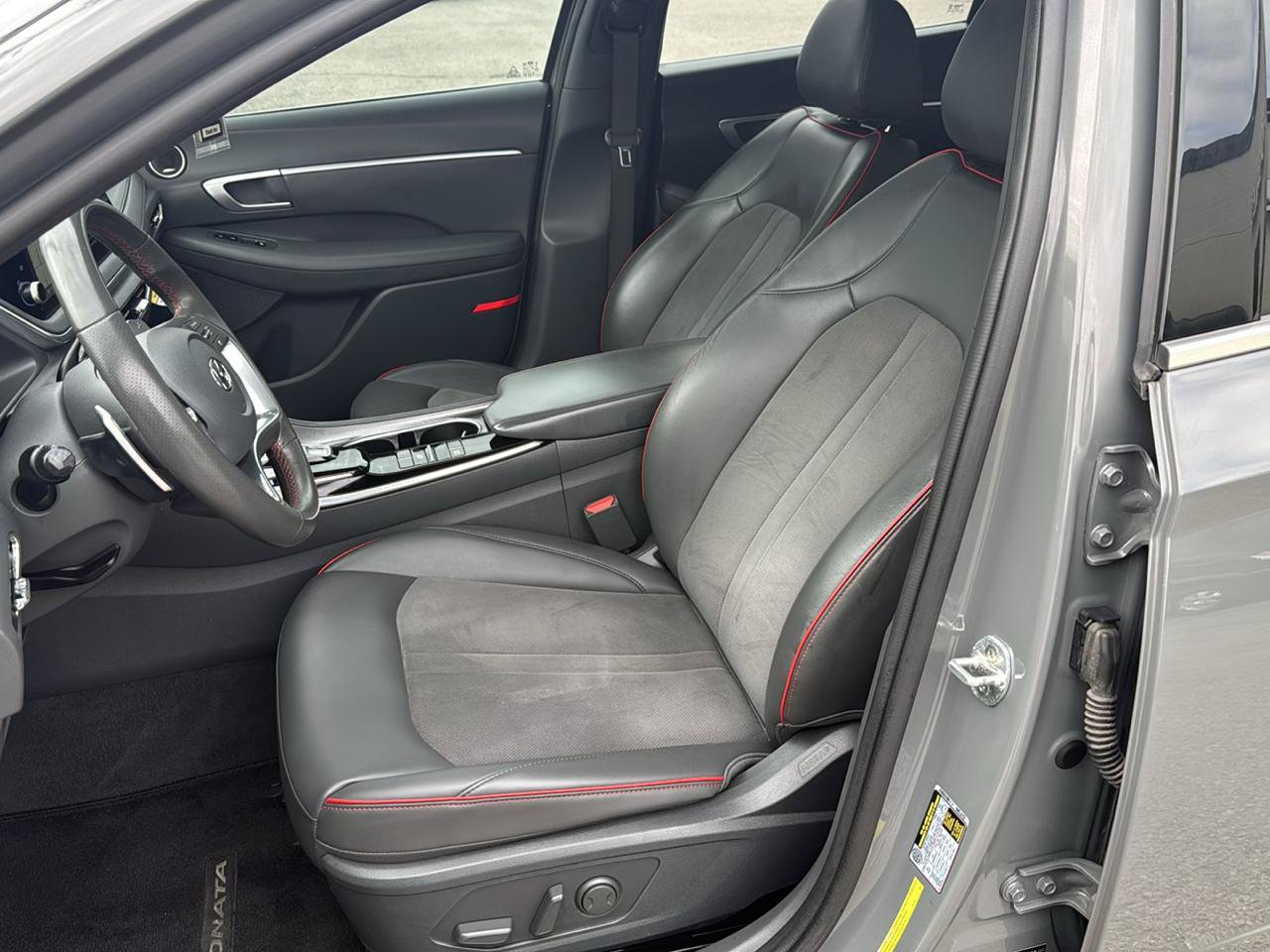 Used 2021 Hyundai Sonata SEL Plus w/ Tech Package FWD image 9
