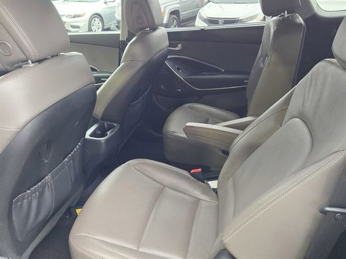 Used 2017 Hyundai Santa Fe Limited image 28