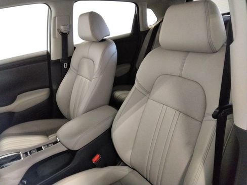 Used 2023 Honda HR-V EX-L image 31