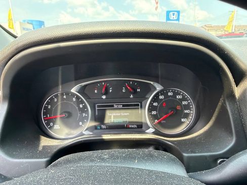 Used 2018 GMC Acadia SLT FWD image 18