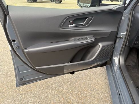 New 2026 Toyota Prius Plug-In Hybrid image 39