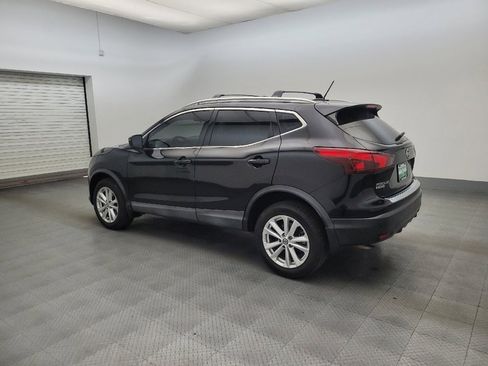 Used 2019 Nissan Rogue Sport SV FWD image 3