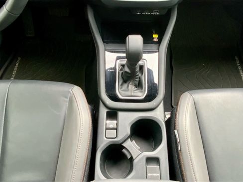 Used 2025 Subaru Forester Sport image 42