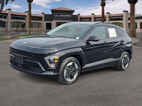 Certified 2025 Hyundai Kona SEL FWD image 4