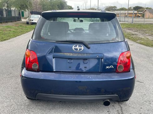 Used 2004 Scion xA FWD image 6