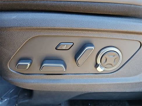 Used 2024 Hyundai Palisade Calligraphy image 17