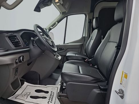 Used 2024 Ford Transit 250 148 Medium Roof Extended AWD w/ Exterior Upgrade Package image 13