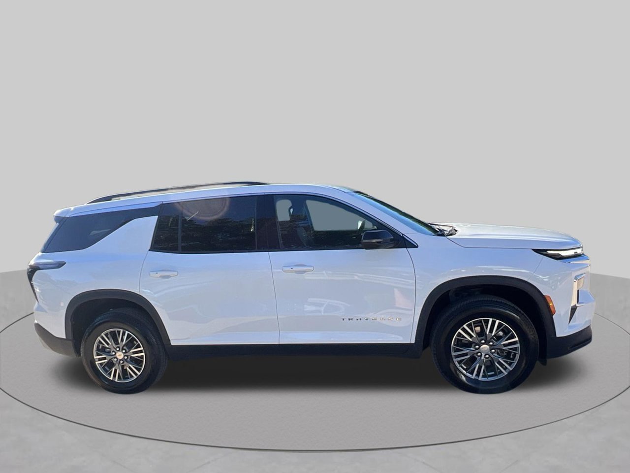 Used 2026 Chevrolet Traverse LT AWD/4WD image 7