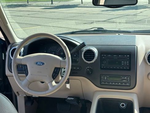 Used 2003 Ford Expedition Eddie Bauer AWD/4WD image 18