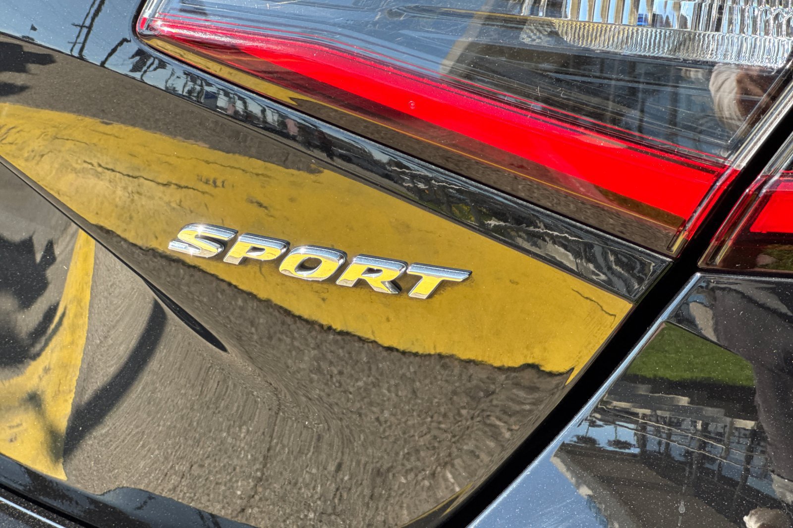 Certified 2025 Honda Civic Sport image 26
