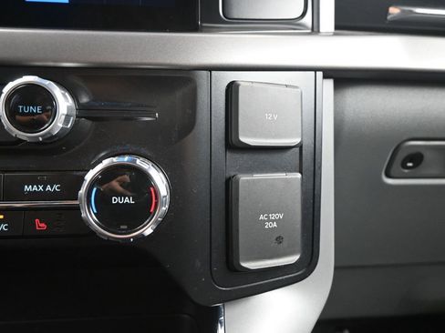 Used 2024 Ford F150 Lightning XLT image 10