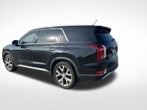 Used 2020 Hyundai Palisade SEL w/ Premium Package image 3