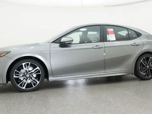 Used 2026 Toyota Camry XSE FWD image 21