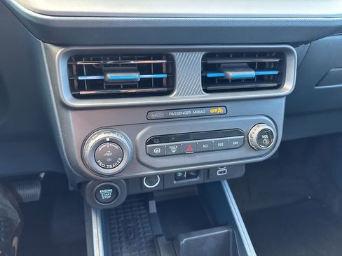 New 2025 Ford Maverick Lobo image 17