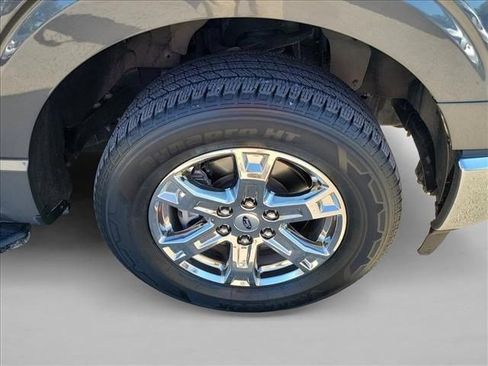 Used 2022 Ford F150 XLT w/ Equipment Group 301A Mid RWD image 10