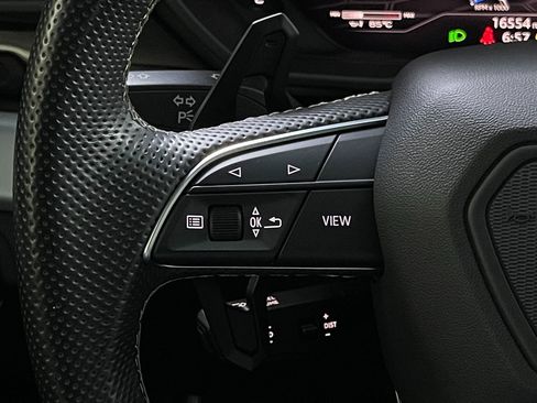 Used 2021 Lamborghini Urus image 17