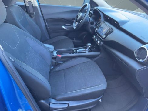 Used 2024 Nissan Kicks SV image 28