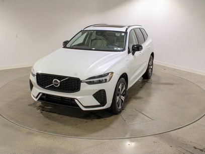 Used 2025 Volvo XC60 T8 Core w/ Climate Package