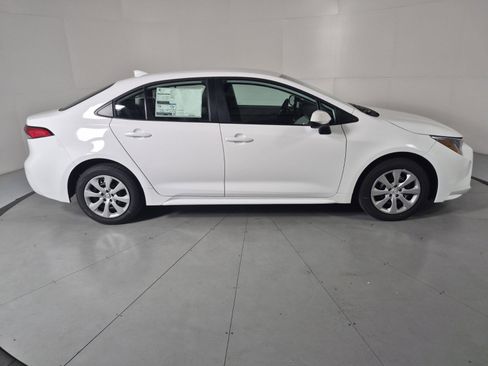 New 2026 Toyota Corolla LE image 6